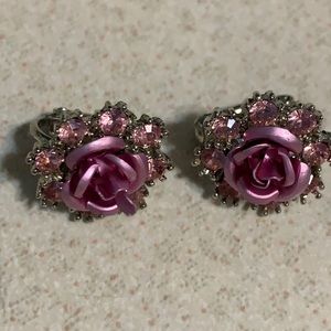 Silver tone pink rhinestone Avon flower earrings